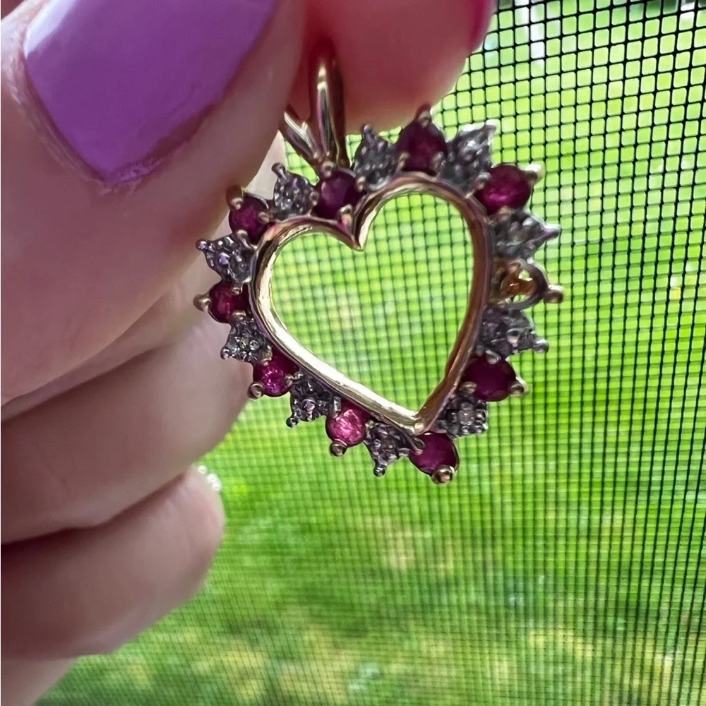 Diamond and ruby - Picture 11 of 13